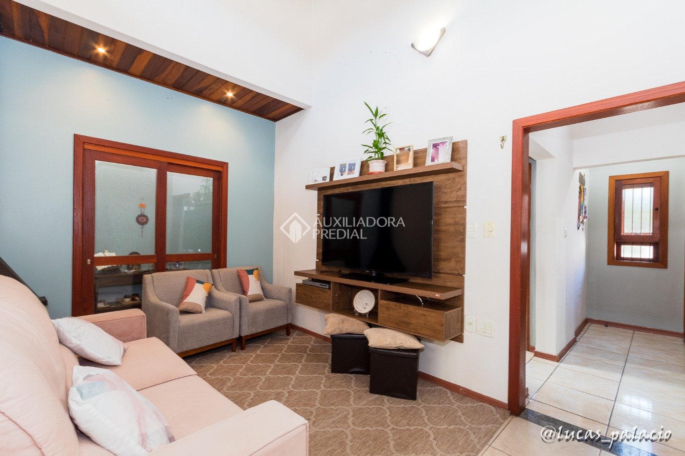 Casa térrea 3 quartos 1 suíte à Venda em Igara, Canoas - Ótima Oportunidade