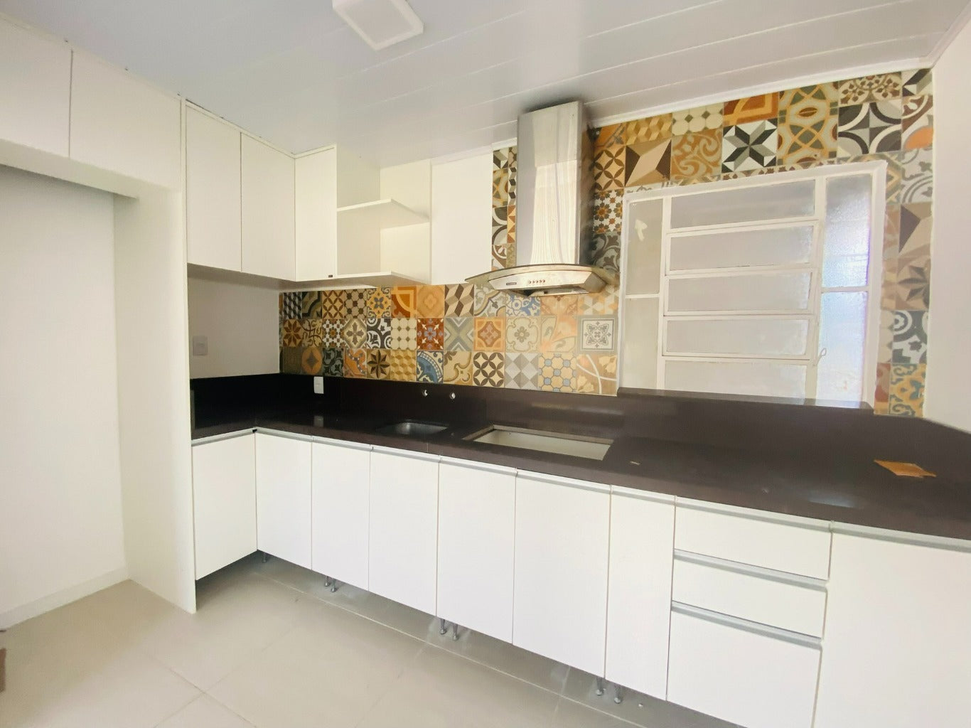 Casa terrea a venda com 4 quartos, piscina e salão de festas!
