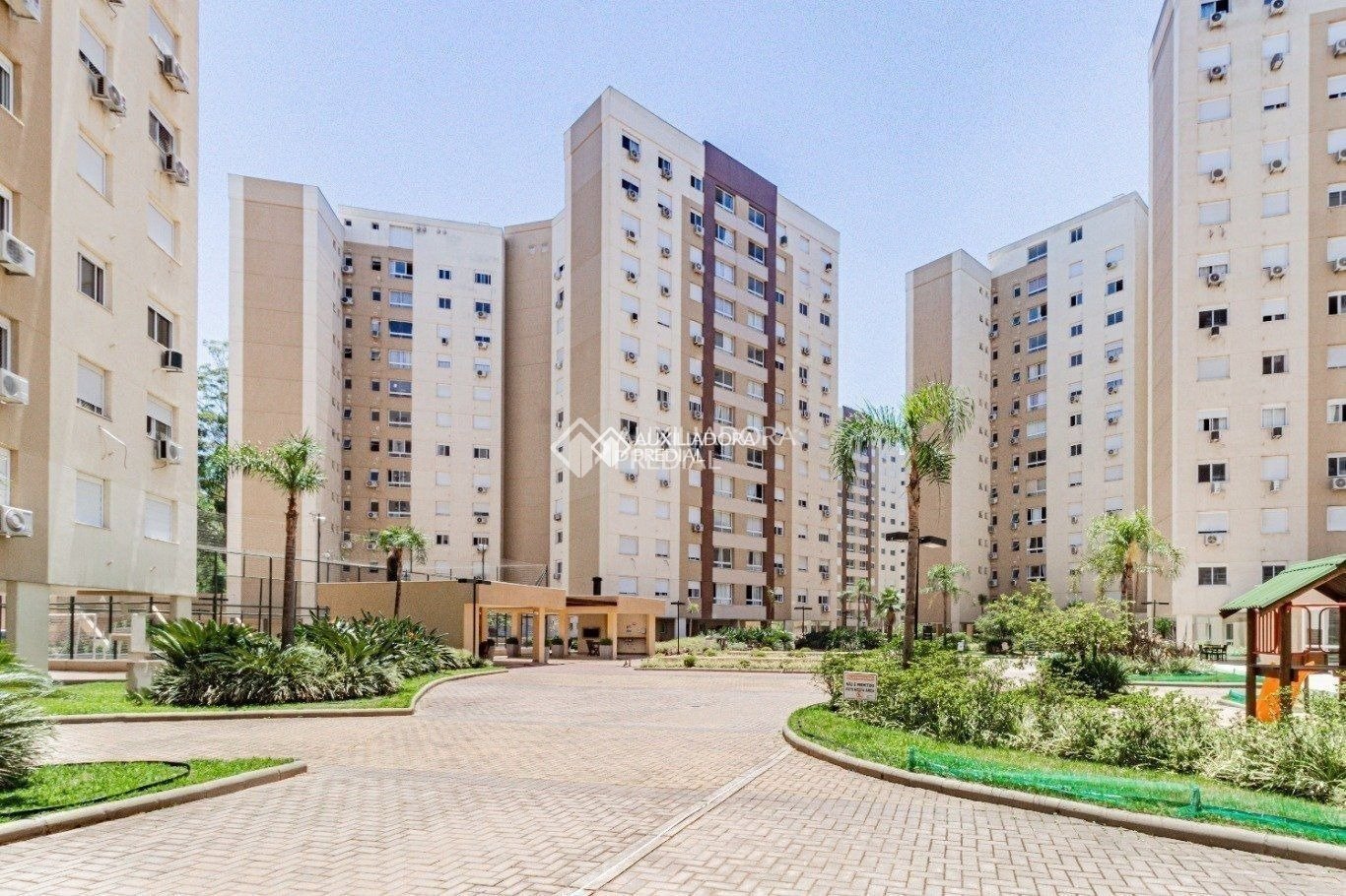 Excelente apartamento de 3 dormitórios no Life Park. 76,34m²