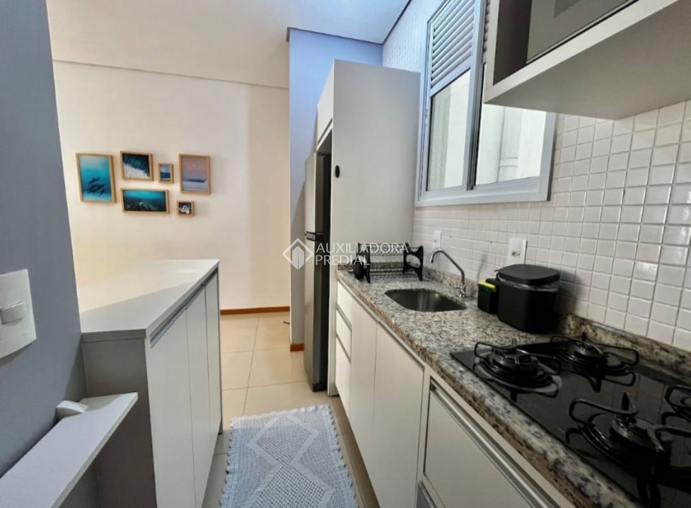 Apartamento 2 dormitórios mobiliado no Novo Campeche
