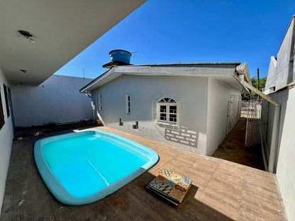 Casa terrea a venda com 4 quartos, piscina e salão de festas!